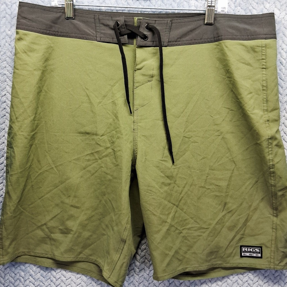 Rigs Performance Fishing Board Shorts Men 38 Olive Green Grey Stretch Swim Trunk
